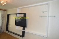 13,11,2014. мебель в гостиную комнату. 4000*2100*200. ЛДСП 32мм. кромка черный глянец и белый глянец.