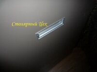 01.05.2015. мебель в спальню - подвесная тумба для телевизора, Шкаф-купе на две двери фасады мдф крашеный, фурнитура шкафа Hettich