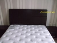 кровать из натурального дерева сосна. размеры 2300*1700*320. покраска нитробейц цвет орех-темный. и лак матовый