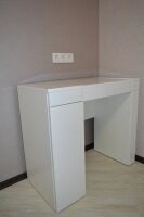 Дамский Туалетный столик, 800*450*750. корпус белое ЛДСП. фасады МДФ крашенный + металлик белый глянец..