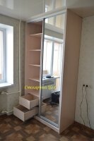 Шкаф-купе размеры 1200*2400*600, корпус ЛДСП 16мм. "Дуб молочный" , раздвижная система Indeco, наполнение дверей зеркало серебро.