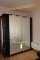  шкаф-купе 2350*2000*600. дсп ЭГГЕР. фасады зеркало с рисунком.